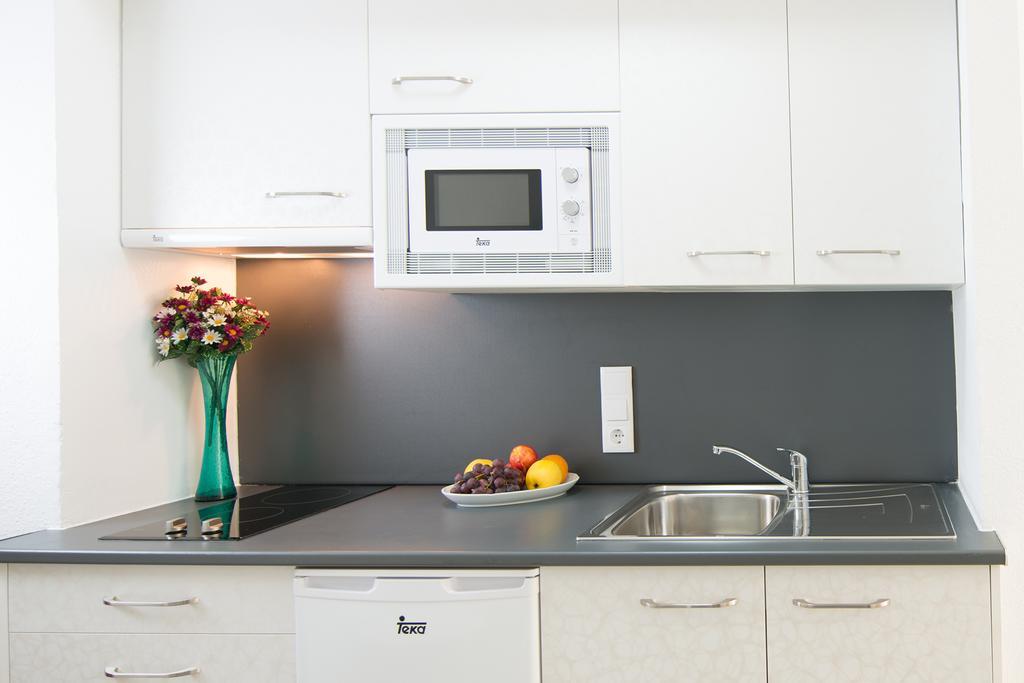 Ona Internacional Apartments Кембрилс Стая снимка